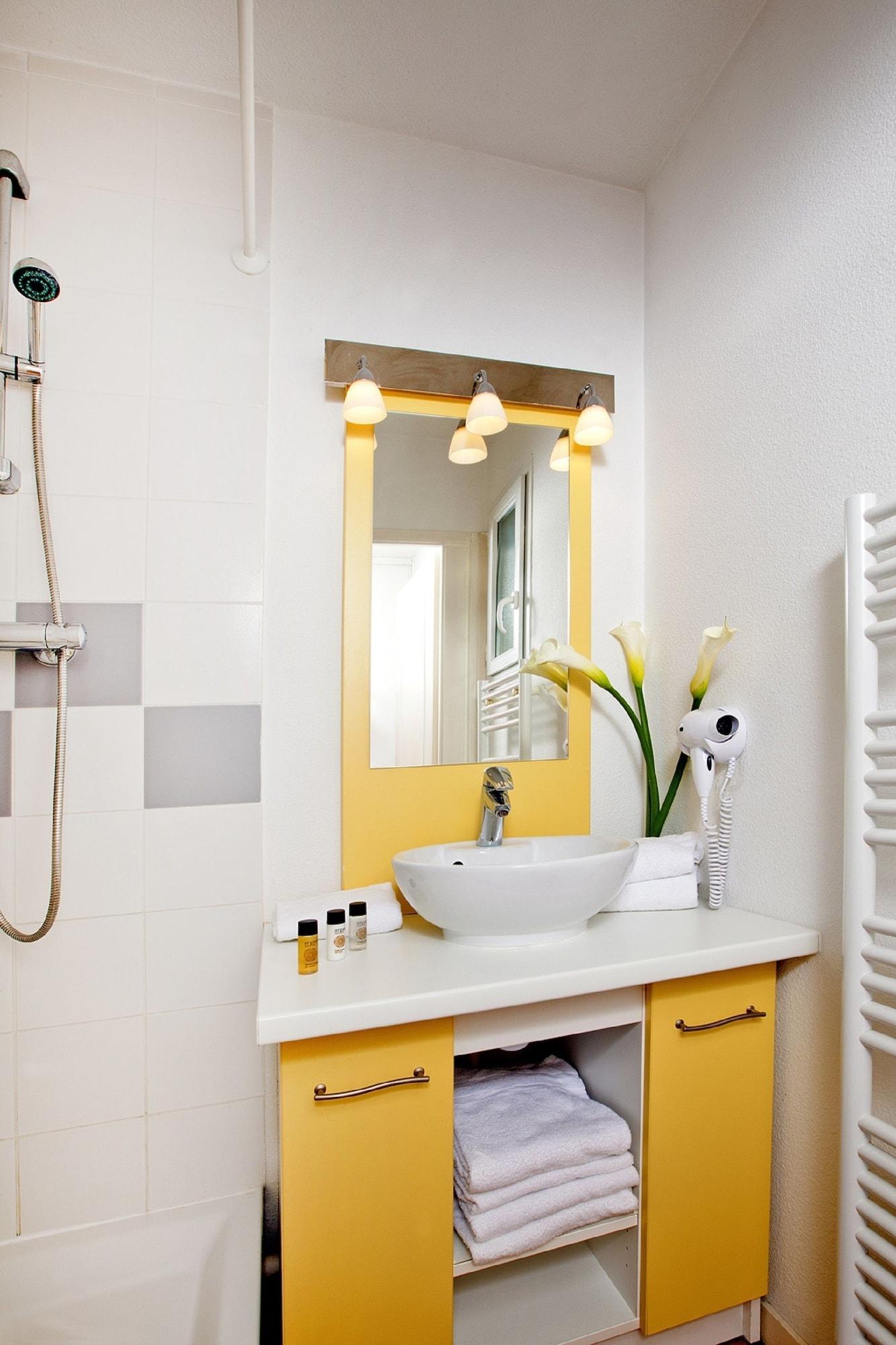 Residhome Geneve Prevessin Le Carre D'Or Exterior photo