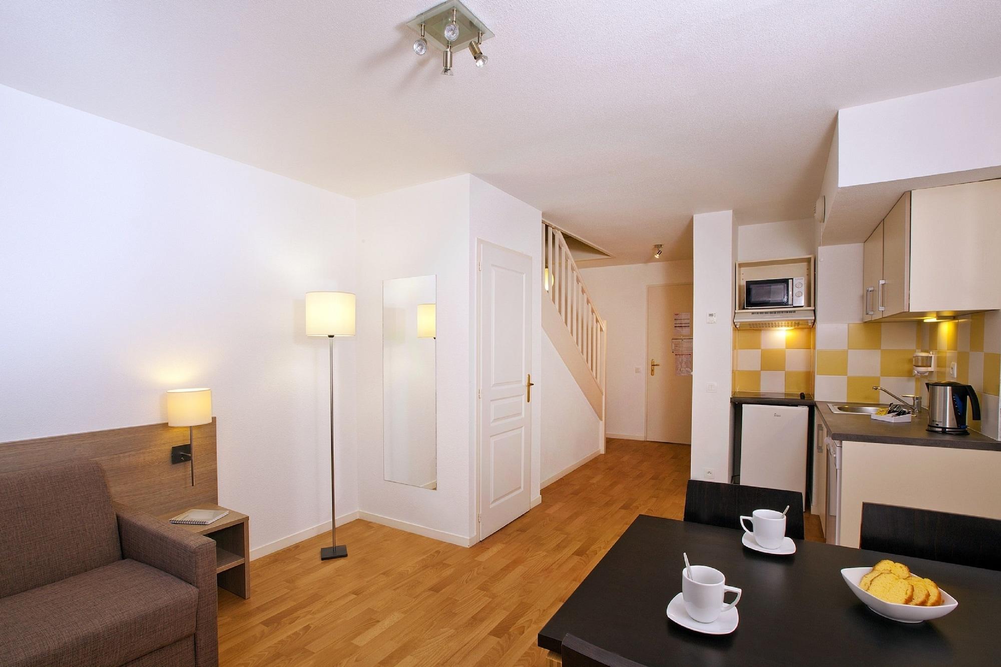Residhome Geneve Prevessin Le Carre D'Or Exterior photo